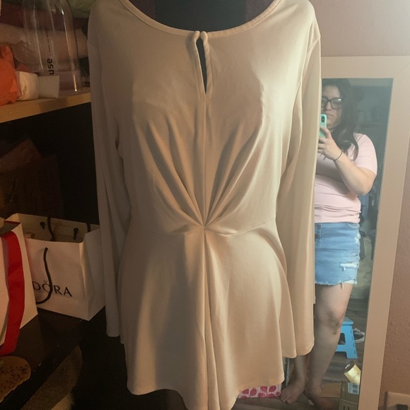 ❌SOLD❌ 🆑 3/$15 | *Daisy Fuentes* Blouse - Picture 4 of 11